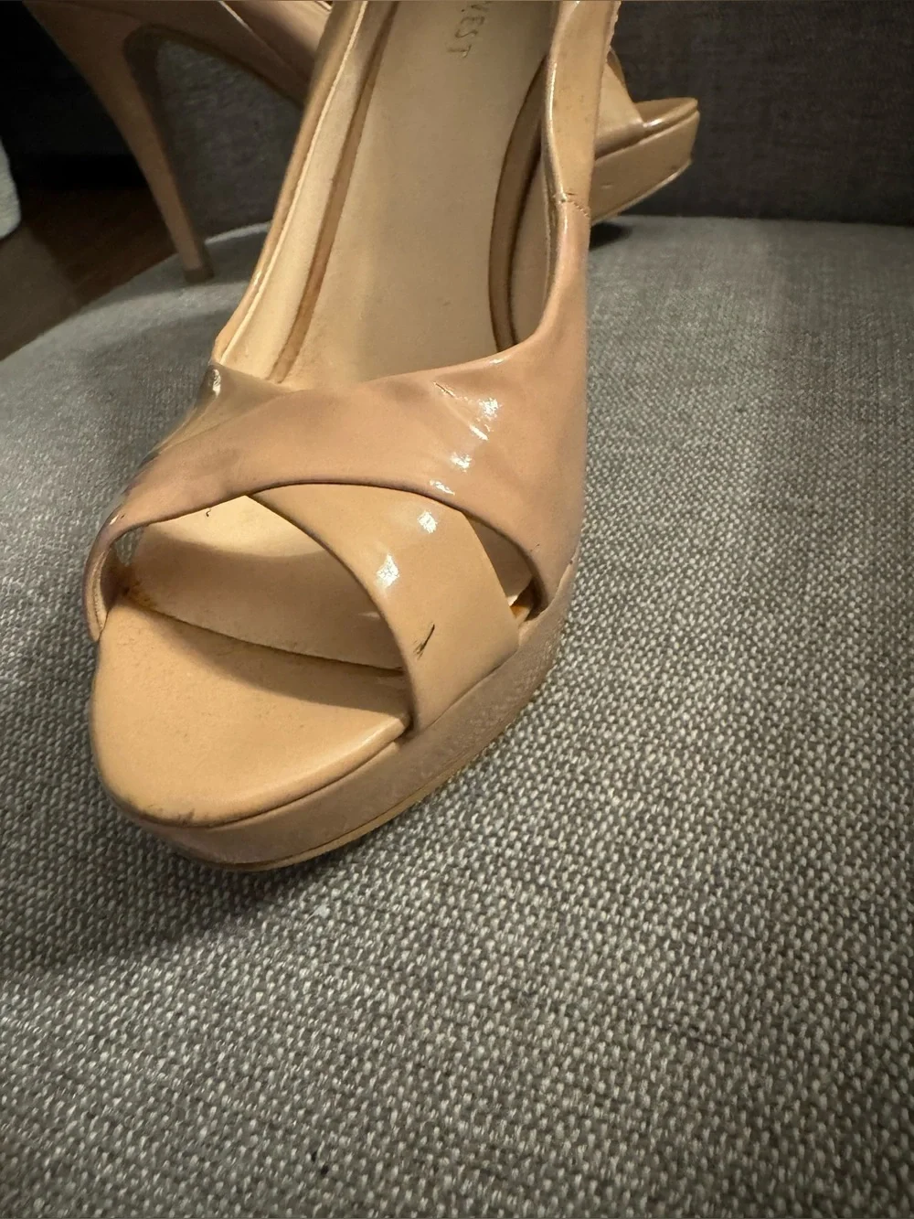 Nine West Nude Patent Leather Peep-Toe Platform Heels – Size 7